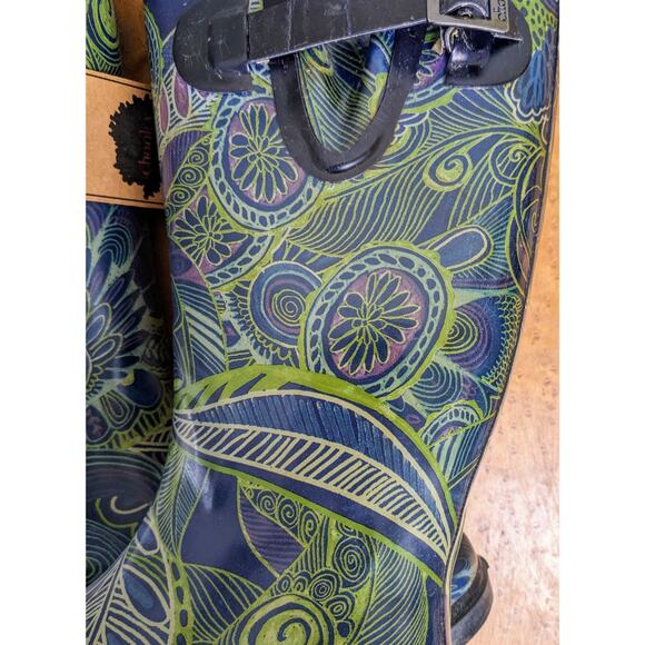Chooka Invasion Peacock Pattern Green/Blue Rain Boot, All Natural Rubber-7 - Picture 2 of 11